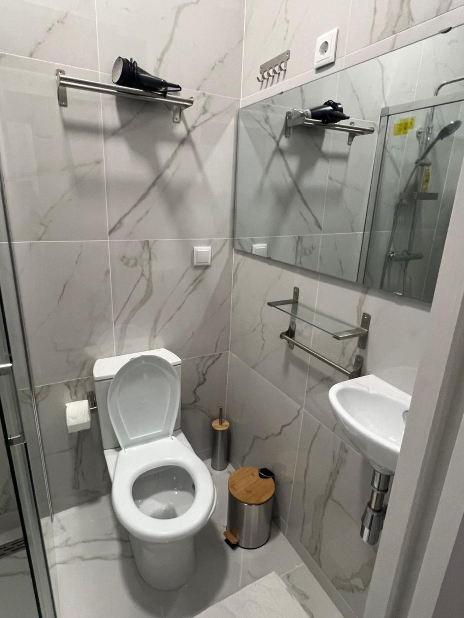 Angels Homes N.27 1ºandar, Bairro Tipico, Centro Cidade Лиссабон Экстерьер фото
