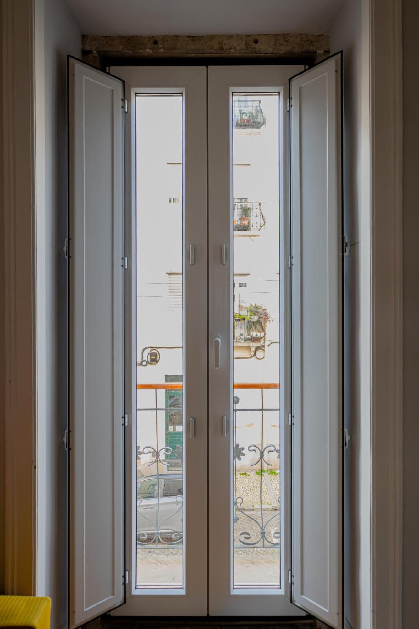 Angels Homes N.27 1ºandar, Bairro Tipico, Centro Cidade Лиссабон Экстерьер фото