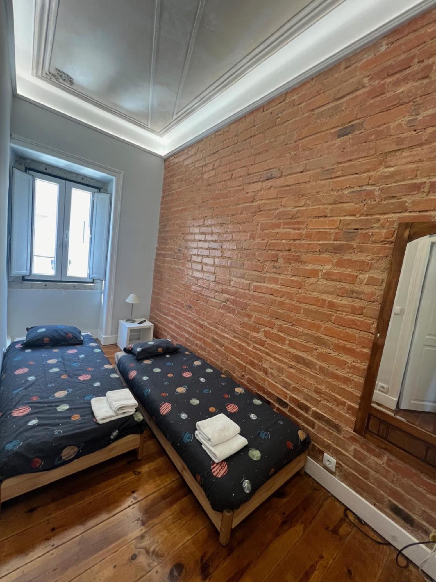 Angels Homes N.27 1ºandar, Bairro Tipico, Centro Cidade Лиссабон Экстерьер фото