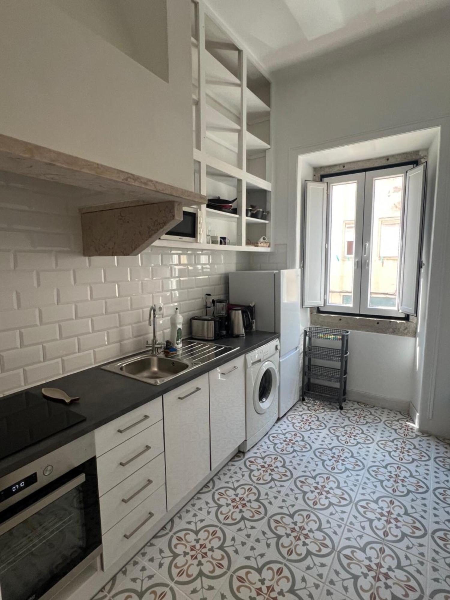 Angels Homes N.27 1ºandar, Bairro Tipico, Centro Cidade Лиссабон Экстерьер фото